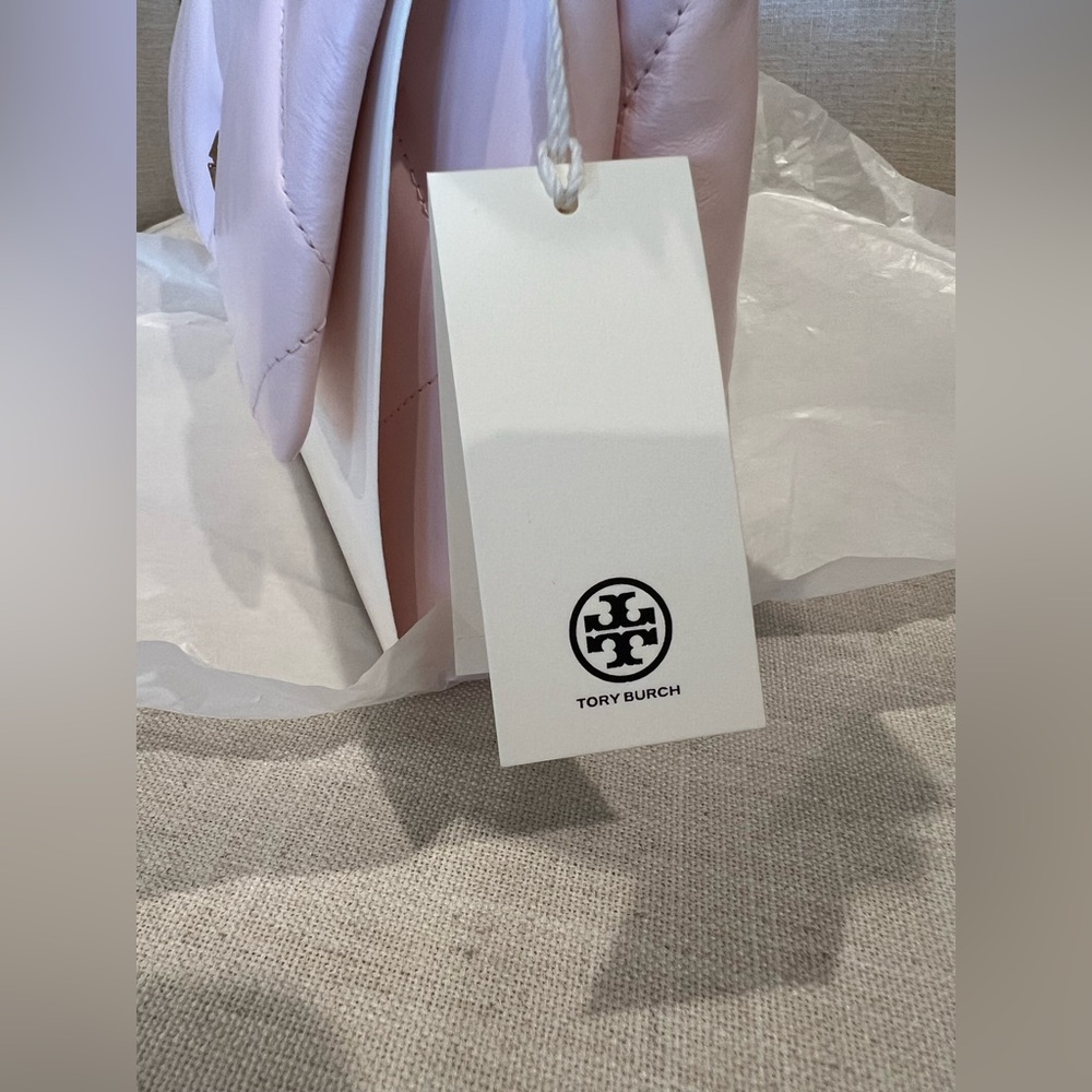 NWT- New Tory Burch Kira Diamond Quilt Small Convertible Shoulder Bag- Rose Salt - Picture 6 of 13